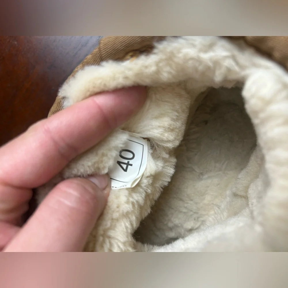 UGG Classic Tan Winter Boots